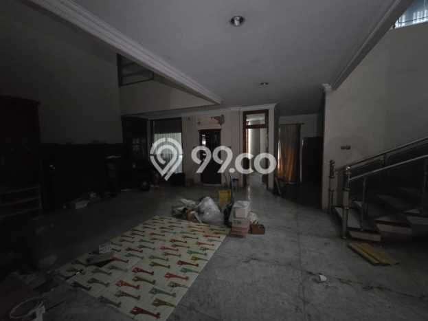 Hunian Mewah Siap Huni LT 420m2 di Kebon Jeruk, Jakarta Barat Hunian Mewah Siap Huni LT 420m2 di Kebon Jeruk, Jakarta Barat