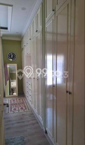 BEST CHOICE! Rumah di Turangga, LT 150m2m² Bangunan 255m2m² BEST CHOICE! Rumah di Turangga, LT 150m2m² Bangunan 255m2m²