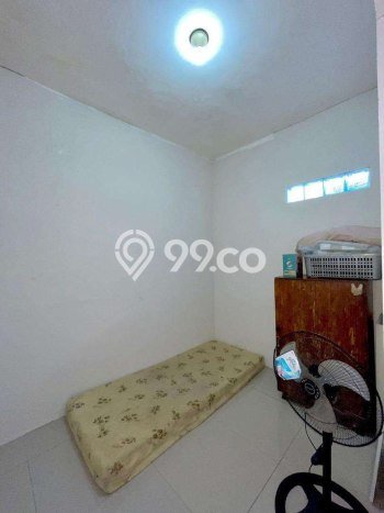 Bisa KPR! Rumah Strategis area , Luas 150m2m² LB 160m2m² Bisa KPR! Rumah Strategis area , Luas 150m2m² LB 160m2m²