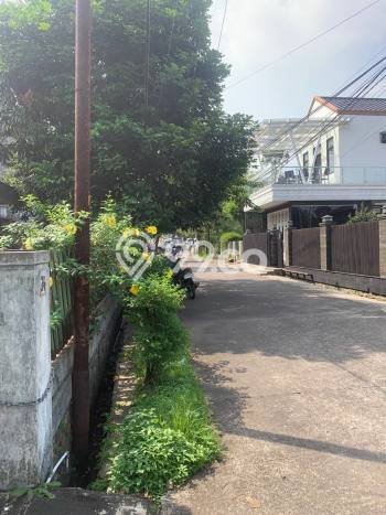 KESEMPATAN TERBAIK! Rumah Nyaman di Arcamanik, Luas 400m2m² LB 340m2m² KESEMPATAN TERBAIK! Rumah Nyaman di Arcamanik, Luas 400m2m² LB 340m2m²