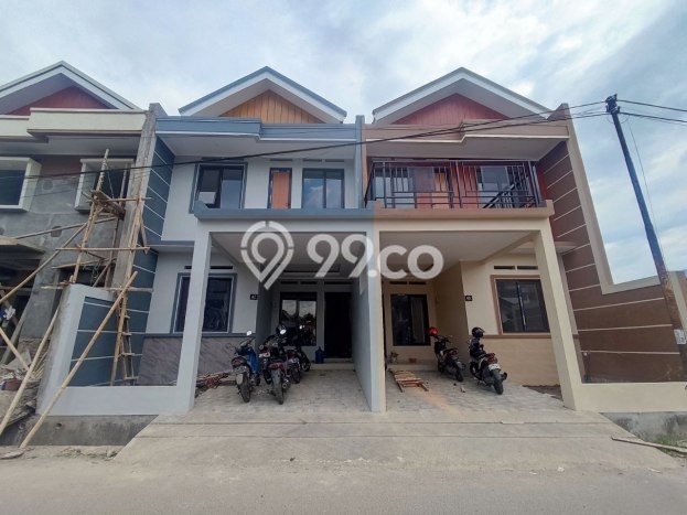 FEATURED! Rumah Nyaman di , LT 70m2m² LB 120m2m² FEATURED! Rumah Nyaman di , LT 70m2m² LB 120m2m²