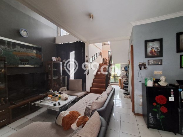 Rumah Modern Minimalis 4 Kamar Siap Huni di Batununggal Rumah Modern Minimalis 4 Kamar Siap Huni di Batununggal