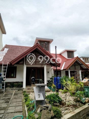 GOOD DEAL! Rumah Premium area Resor Dago Pakar, Luas 190m2m² Bangunan 170m2m² GOOD DEAL! Rumah Premium area Resor Dago Pakar, Luas 190m2m² Bangunan 170m2m²