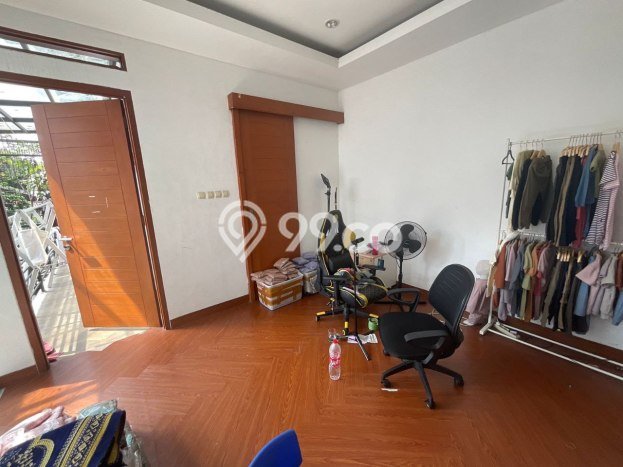 Rumah Nyaman 4 KT di Pasteur, Bandung - LT 247m2m² Rumah Nyaman 4 KT di Pasteur, Bandung - LT 247m2m²