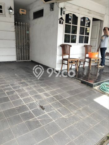 Rumah Lingkungan Asri kawasan Arcamanik, Bandung, LT 123m2m² LB 90m2m² Rumah Lingkungan Asri kawasan Arcamanik, Bandung, LT 123m2m² LB 90m2m²