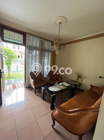 Rumah Nyaman 5 KT LT 279m2m² di Regol, Bandung Rumah Nyaman 5 KT LT 279m2m² di Regol, Bandung