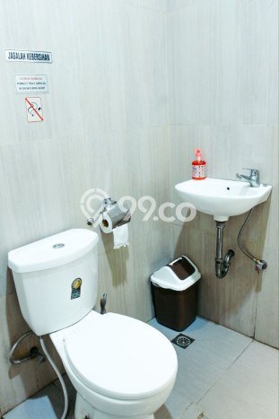 PROMO SPESIAL! Rumah Nyaman area , LT 172m2m² Bangunan 150m2m² PROMO SPESIAL! Rumah Nyaman area , LT 172m2m² Bangunan 150m2m²