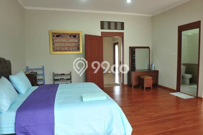 Rumah Elit LB 350m2 Siap Huni Desain Elegan di Resor Dago Pakar, Bandung Rumah Elit LB 350m2 Siap Huni Desain Elegan di Resor Dago Pakar, Bandung
