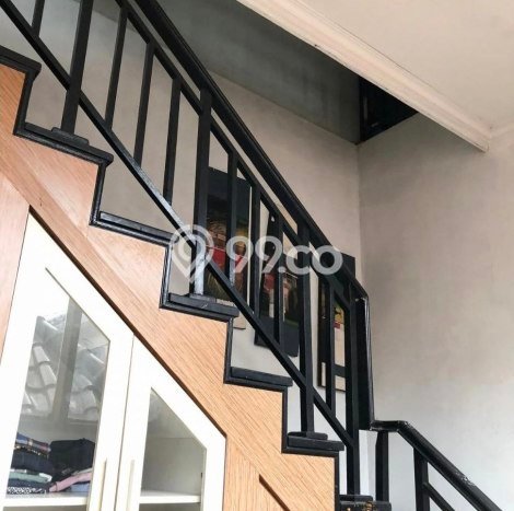 PROPERTI UNGGULAN! Rumah Strategis di Antapani, Luas 292m2m² Bangunan 300m2m² PROPERTI UNGGULAN! Rumah Strategis di Antapani, Luas 292m2m² Bangunan 300m2m²