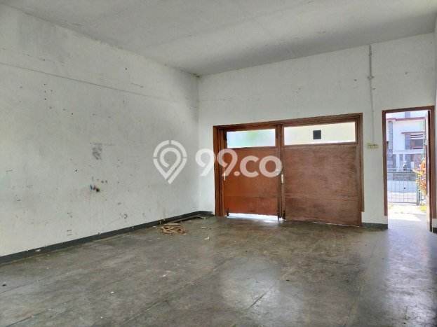 HOT LISTING! Rumah Untuk Investasi di Cigadung, LT 256m2m² Bangunan 110m2m² HOT LISTING! Rumah Untuk Investasi di Cigadung, LT 256m2m² Bangunan 110m2m²