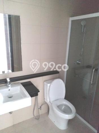 SPECIAL PRICE! Rumah Strategis di , LT 90m2m² Bangunan 180m2m² SPECIAL PRICE! Rumah Strategis di , LT 90m2m² Bangunan 180m2m²