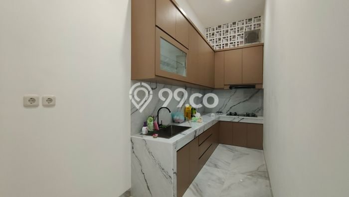 Rumah Elit Modern Siap Huni di Pantai Indah Kapuk Jakarta Utara Rumah Elit Modern Siap Huni di Pantai Indah Kapuk Jakarta Utara