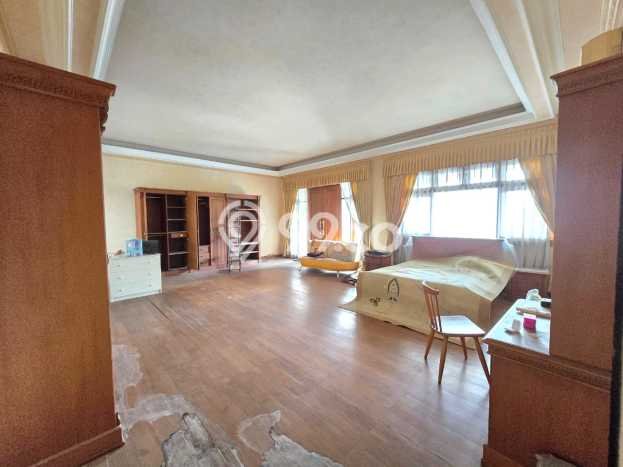 Dijual Rumah Mewah Megah Dengan View Cantik di Pantai Mutiara, Jakarta Utara Dijual Rumah Mewah Megah Dengan View Cantik di Pantai Mutiara, Jakarta Utara