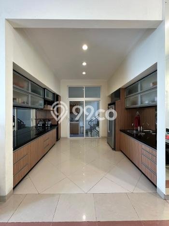 Ready to Use! Luxury House LT 300m2 Desain Elegan di Pantai Indah Kapuk Ready to Use! Luxury House LT 300m2 Desain Elegan di Pantai Indah Kapuk