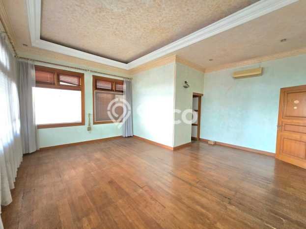 Dijual Rumah Mewah Megah Dengan View Cantik di Pantai Mutiara, Jakarta Utara Dijual Rumah Mewah Megah Dengan View Cantik di Pantai Mutiara, Jakarta Utara