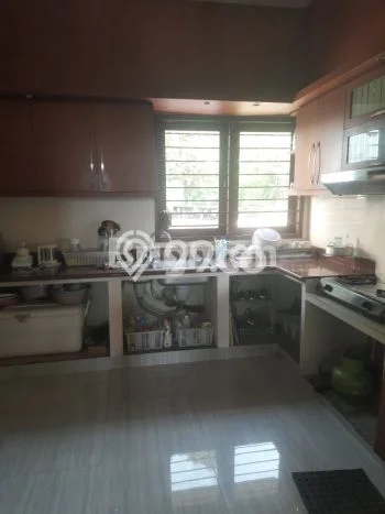 Siap Huni Rumah Mewah 10 Kamar di Cisarua Dekat ke Mana Pun Siap Huni Rumah Mewah 10 Kamar di Cisarua Dekat ke Mana Pun