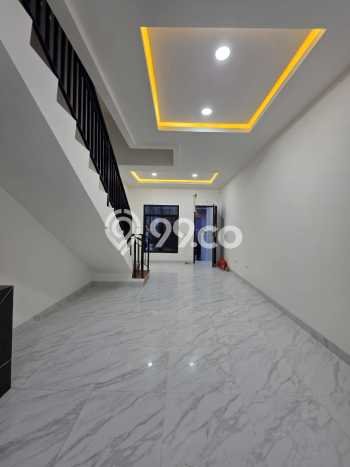 For Sale Hunian Rumah Terawat 4 KT di Duri Kepa, Jakarta Barat For Sale Hunian Rumah Terawat 4 KT di Duri Kepa, Jakarta Barat