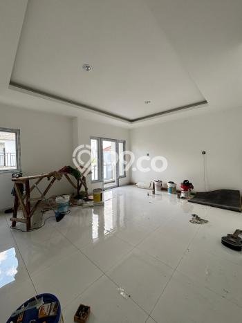 Hunian Mewah LB 120m2 Siap Pakai Desain Elegan di Tomang, Jakarta Barat Hunian Mewah LB 120m2 Siap Pakai Desain Elegan di Tomang, Jakarta Barat