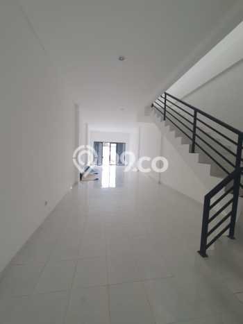 Ruko Dijual di Cengkareng Jakarta Barat dengan LB 72m2 Ruko Dijual di Cengkareng Jakarta Barat dengan LB 72m2