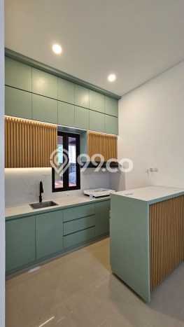 Rumah Luas Asri 3 KT Siap Pakai di Gading Serpong Tangerang Rumah Luas Asri 3 KT Siap Pakai di Gading Serpong Tangerang