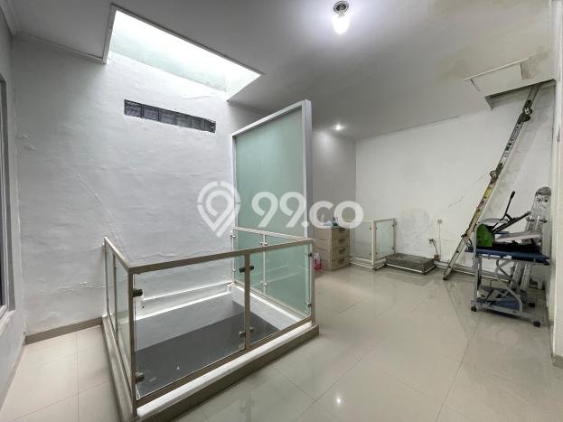 Rumah Mewah Dijual LT 164m2 di Serpong, Tangerang Selatan Rumah Mewah Dijual LT 164m2 di Serpong, Tangerang Selatan