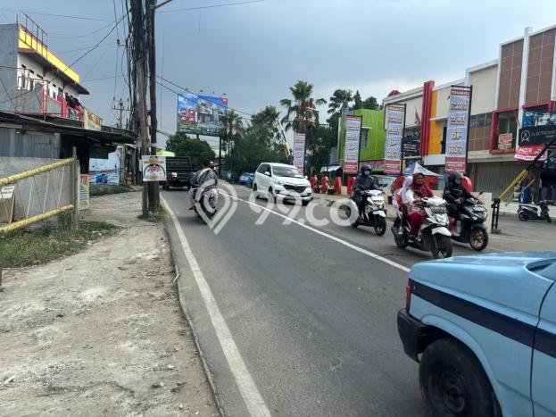 Disewakan Gudang di Kawasan Ramai Sangiang Jaya Luas 300m2 Disewakan Gudang di Kawasan Ramai Sangiang Jaya Luas 300m2