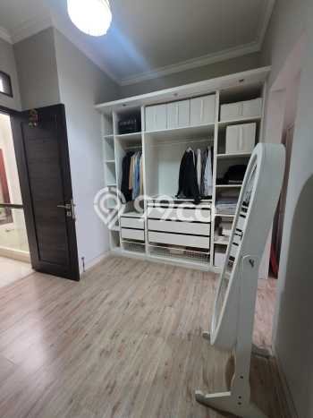 Rumah Luxury Modern Tanpa Renovasi di Duri Kepa Jakarta Barat Rumah Luxury Modern Tanpa Renovasi di Duri Kepa Jakarta Barat