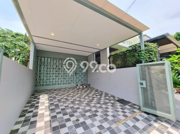 Jual Rumah Eksklusif 3 KT di BSD Griya Loka, Tangerang Jual Rumah Eksklusif 3 KT di BSD Griya Loka, Tangerang