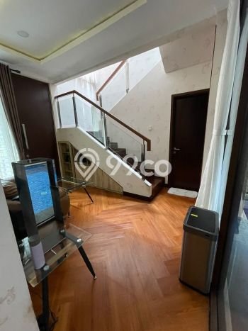 Dijual Rumah Mewah Elegan Dengan View Cantik di Modernland, Tangerang Dijual Rumah Mewah Elegan Dengan View Cantik di Modernland, Tangerang