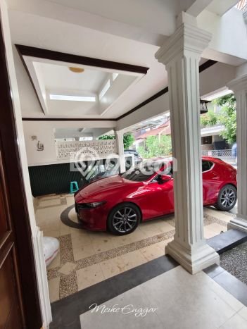 Dijual Rumah Luas Elegan Dengan View Eksklusif di Sukmajaya, Depok Dijual Rumah Luas Elegan Dengan View Eksklusif di Sukmajaya, Depok
