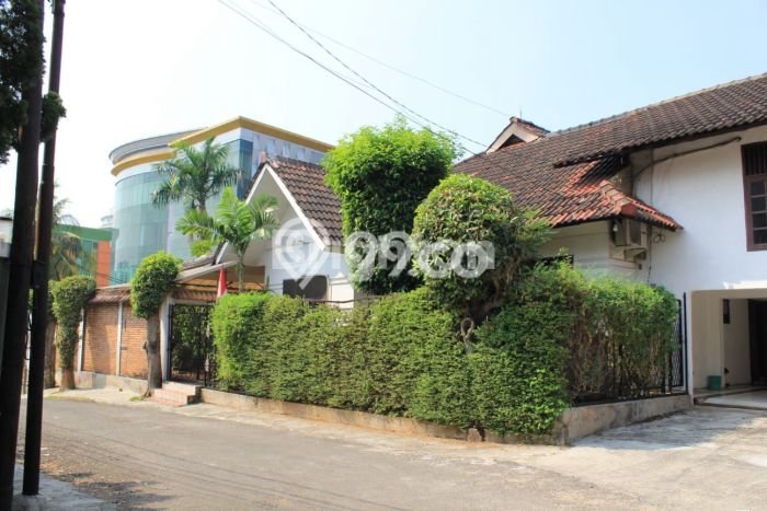 Hunian Eksklusif Siap Huni LT 755m2 di Ciputat Timur, Tangerang Selatan Hunian Eksklusif Siap Huni LT 755m2 di Ciputat Timur, Tangerang Selatan