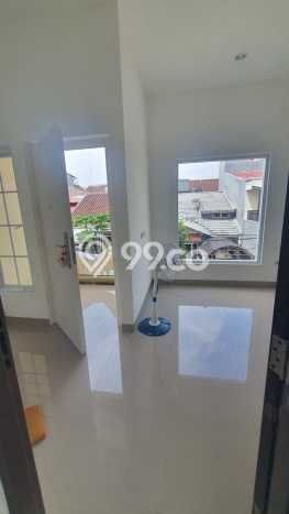 Rumah Modern 3 KT di Pegangsaan Jakarta Utara Rumah Modern 3 KT di Pegangsaan Jakarta Utara