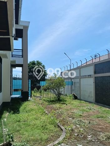 DIJUAL! Vila Kawasan Malalayang, Luas 700m2m², Posisi Strategis DIJUAL! Vila Kawasan Malalayang, Luas 700m2m², Posisi Strategis