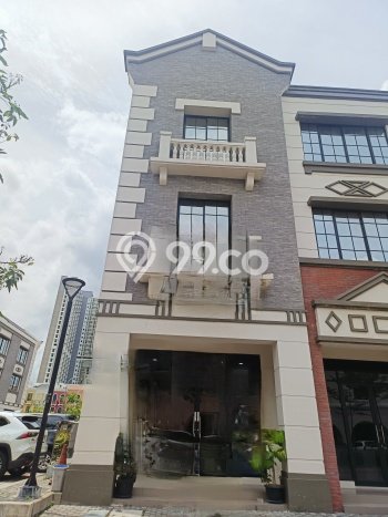 AREA KOMERSIAL! Ruko Kawasan , Luas 210m2m², Jalan Raya AREA KOMERSIAL! Ruko Kawasan , Luas 210m2m², Jalan Raya