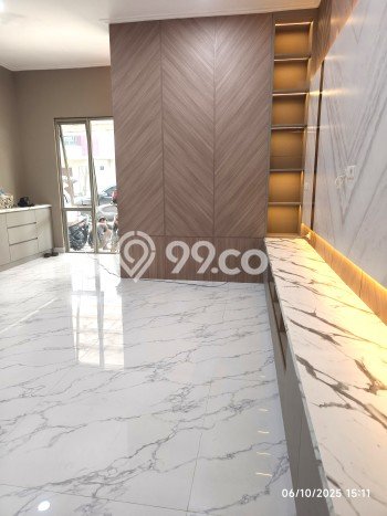 Rumah Elit LB 200m2 Siap Pakai Desain Elegan di Pantai Indah Kapuk 2, Jakarta Utara Rumah Elit LB 200m2 Siap Pakai Desain Elegan di Pantai Indah Kapuk 2, Jakarta Utara