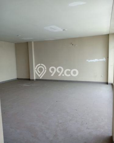 LOKASI PREMIUM! Gudang Kawasan Kapuk Kamal, Luas 500m2m², Jalan Utama, Area Komersial LOKASI PREMIUM! Gudang Kawasan Kapuk Kamal, Luas 500m2m², Jalan Utama, Area Komersial