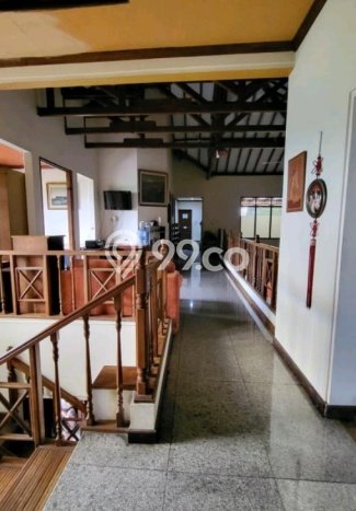 Dijual Rumah Premium dengan Fasilitas Sekitar Komplit di Ciputat, Tangerang Selatan Dijual Rumah Premium dengan Fasilitas Sekitar Komplit di Ciputat, Tangerang Selatan