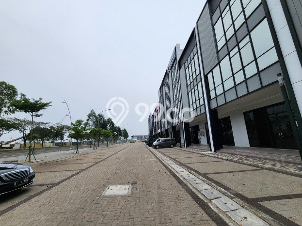 Unit Ruko Disewakan di Pantai Indah Kapuk 2 di Area Ramai & Strategis Unit Ruko Disewakan di Pantai Indah Kapuk 2 di Area Ramai & Strategis