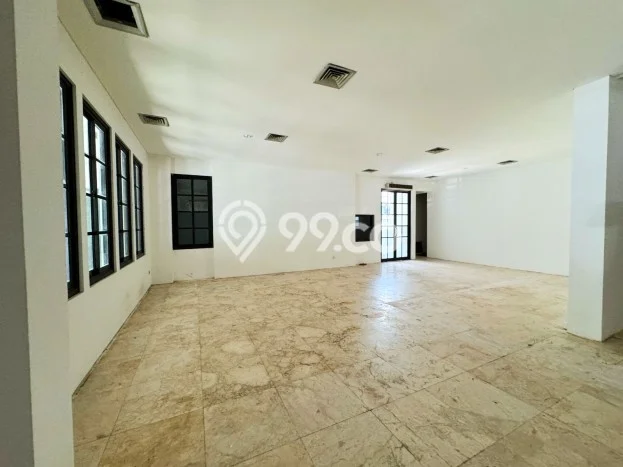 LOKASI SUPER STRATEGIS! Ruko Kawasan Mampang Prapatan, Luas 622m², Area Bisnis LOKASI SUPER STRATEGIS! Ruko Kawasan Mampang Prapatan, Luas 622m², Area Bisnis