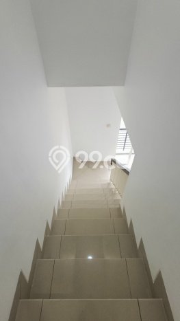 Ready to Use! Premium House LT 48m2 Desain Elegan di Pantai Indah Kapuk Ready to Use! Premium House LT 48m2 Desain Elegan di Pantai Indah Kapuk