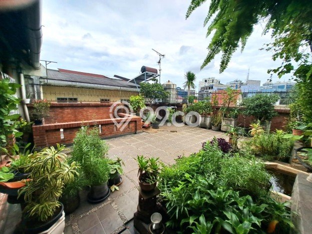 Ready to Use! Luxury House LT 261m2 Desain Modern di Sunter Ready to Use! Luxury House LT 261m2 Desain Modern di Sunter