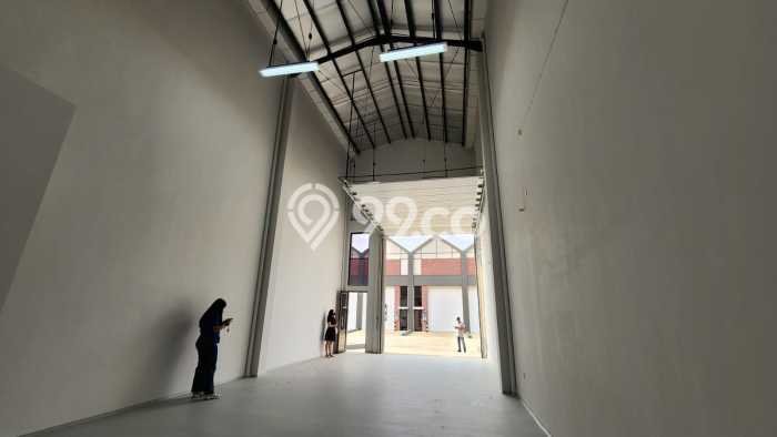 Gudang Ready Kawasan , Luas 102m2m², Area Bisnis Gudang Ready Kawasan , Luas 102m2m², Area Bisnis