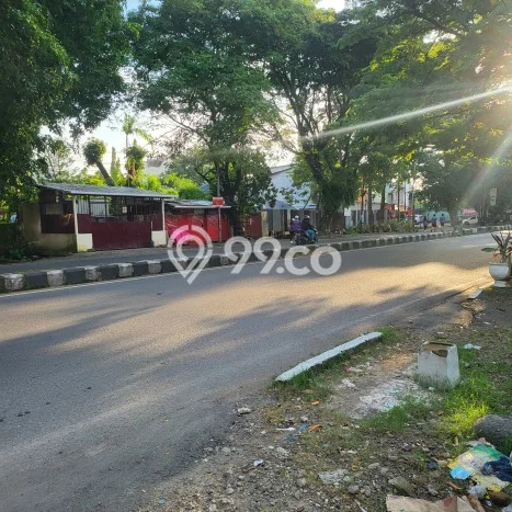 Hunian Elit LB 725m2 Siap Huni Desain Elegan di Mannuruki, Makassar Hunian Elit LB 725m2 Siap Huni Desain Elegan di Mannuruki, Makassar