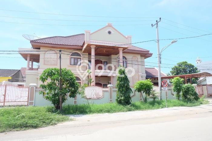 Rumah Luxury Modern Siap Huni di Tidung Makassar Rumah Luxury Modern Siap Huni di Tidung Makassar