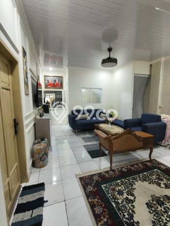 For Sale! Premium House LT 220m2 Desain Elegan di Kunjung Mae For Sale! Premium House LT 220m2 Desain Elegan di Kunjung Mae