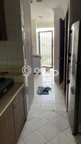 Hunian Apartemen High-Class untuk Dijual di Surabaya dengan 3 BR & 2 Kamar Mandi Hunian Apartemen High-Class untuk Dijual di Surabaya dengan 3 BR & 2 Kamar Mandi