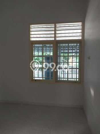 Lokasi terbaik! Rumah siap huni disewakan di Semarang Timur LB 240m2 Lokasi terbaik! Rumah siap huni disewakan di Semarang Timur LB 240m2
