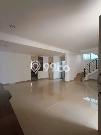 Rumah Strategis Minimalis Lb 230m2 di Semarang Selatan, Semarang Rumah Strategis Minimalis Lb 230m2 di Semarang Selatan, Semarang