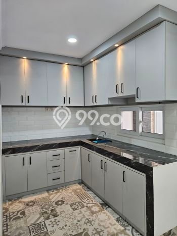 Hunian Mewah LB 280m2 Siap Pakai Desain Elegan di Kebagusan, Jakarta Selatan Hunian Mewah LB 280m2 Siap Pakai Desain Elegan di Kebagusan, Jakarta Selatan
