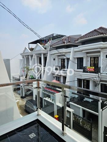 Hunian Mewah LB 280m2 Siap Pakai Desain Elegan di Kebagusan, Jakarta Selatan Hunian Mewah LB 280m2 Siap Pakai Desain Elegan di Kebagusan, Jakarta Selatan